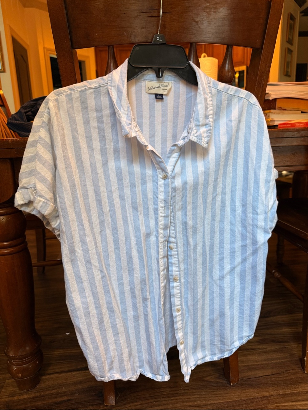 Universal thread women’s Blue & White Striped Button-Up Shirt